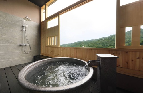 Miyakami House | Yugarawa Fuga