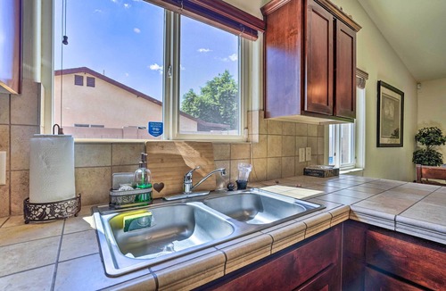Yuma House | Yuma Family Home w/Covered Patio + Grill!
