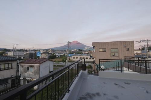 サムライホテル 富士山ビュー 富士山駅7分 河口湖駅まで2駅 12名可