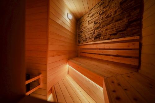 -東京 上野 秋葉原 直通-Private SAUNA&外気浴-北浦和1分-MAX5名-平日連泊割引