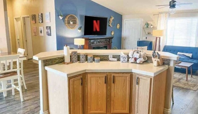 1 block from water! 4 bedrooms! Gatedparking@Paseo