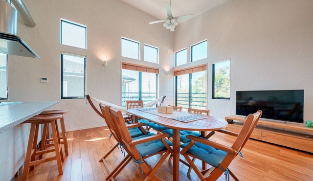 1 minute walk from Kuruwa Beach There is a pool / Yokosuka Kanagawa