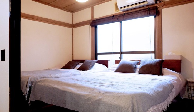 101 Oldstyle Apartment 2 double beds living r - Room 101 Mitsumi Corp I 1233 Kichijojiminamicho Musashinoshi Tokyo/Musashino, Tokyo
