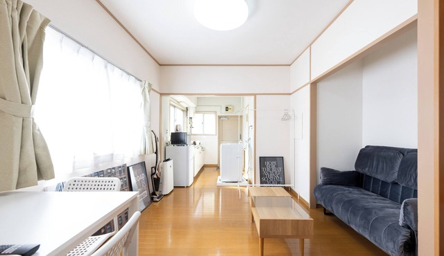 11 minutes on foot from Ogikubo ★ Free Pocket WIFI, 2 double beds, 6 person room!No transfer along Chuo /Sobu Line (Shinjuku /Nakano /Kichijoji /Tokyo) Marunouchi Line (Ikebukuro /Shinjuku /Ginza /Korakuen)