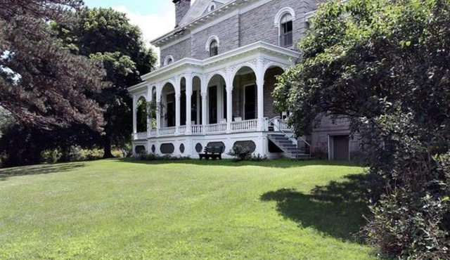 123 Pavilion Ave