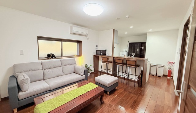 15 Minutes from Haneda Airport! Traditional Japanese Inn "FUKA"