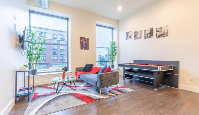 1BR Stylish Apt, FREEParking, Near NYC & Airport