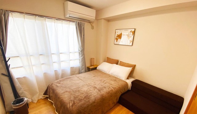 1minute walk to station, direct bus to Haneda Airport! Easy access!