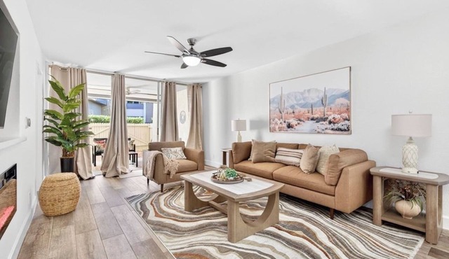 2 bedroom 1st floor condo near Scottsdale Old Town