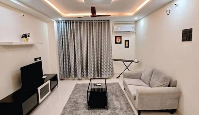 2bhk serviced apartment at powai