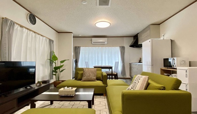 2min JR on foot/17Pax/3BR/Spacious living room