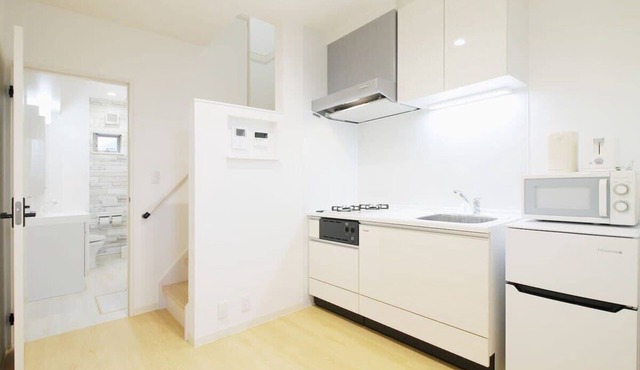 2mins walk Baseball 5mins walk Hiroshima Sta 4ppl / Hiroshima Hiroshima