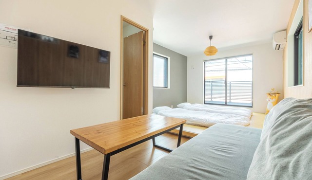 3-bedroom bungalow in brilliant Toshima City with AC