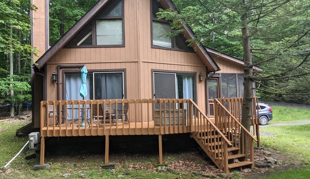 3 Bedroom Chalet with Air Conditioning