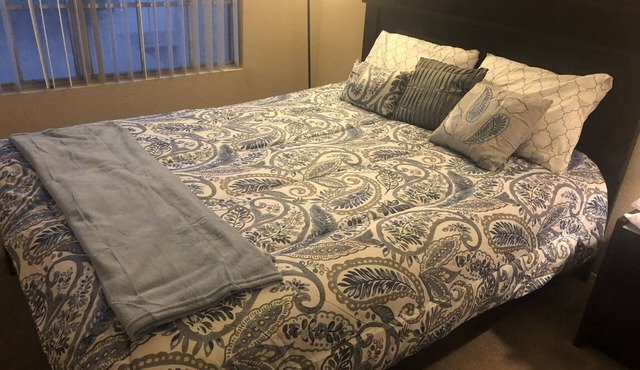 3 bedrooms & 2 full bath close to westgate in Glendale