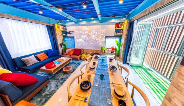 3 min walk from Sangenjaya Sta, 90square meters, Bouldering