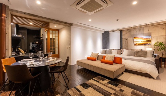3 minutes from Kamakura Station | 2 Queen Beds, 1 Single Sofa Bed | Up to 5 Guests