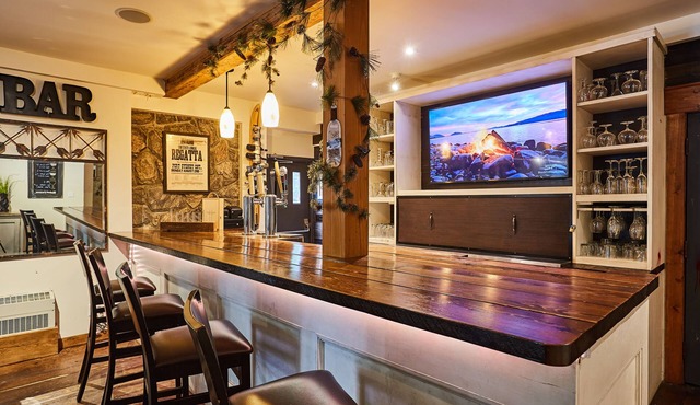 3 Pines Lodge Muskoka