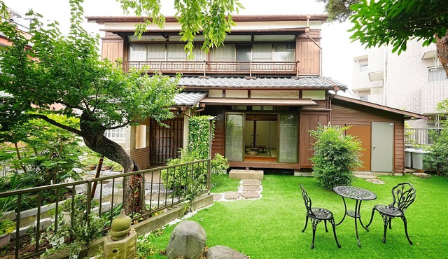 301 ㎡ villa｜Shinjuku 20min｜3 parking spots｜garden
