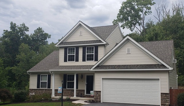 4 Bedroom Home Close to Hersheypark and the Farm Show Complex