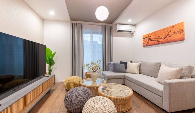 4 bedrooms and a spacious living area, 2 toilets, an independent washroom , and a separate bathroom