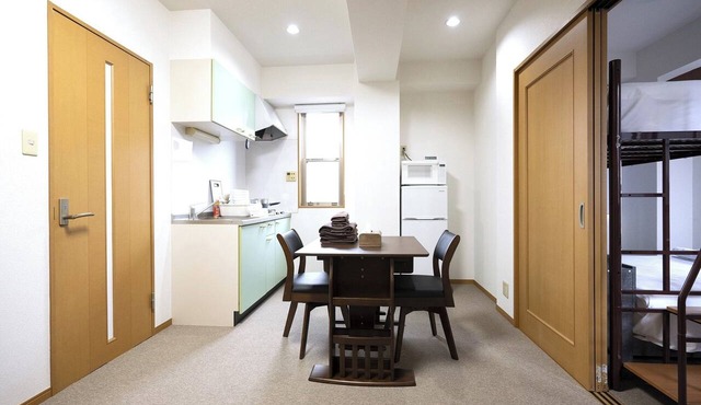 4 minutes walk from HigashiShinjuku Station on th - Swan Lake Inn Shinjuku 501/Shinjuku-ku Tokyo
