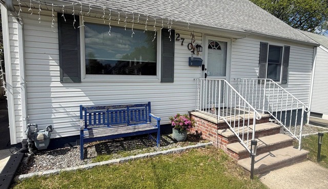 4BR Home Near MetLife - Sleeps 9 - Easy NYC Access