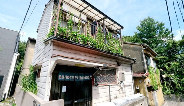 7:00pm IN/19:00pm OUT】 Free pickup from Ikebukuro-Oji-Akabane Stations丨Ueno Station 14 minutes丨Nippori Station 10 minutes丨The whole building is for rent丨Max 7 people A
