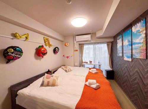 702 Direct to Ueno 4 mins Akihabara 7 mins Ginza20 mins Newly Built Luxury Apartmen