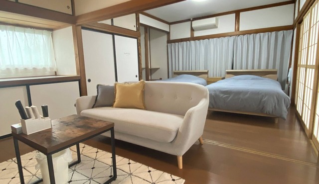 A house in the city center, convenient as a tourist base.
