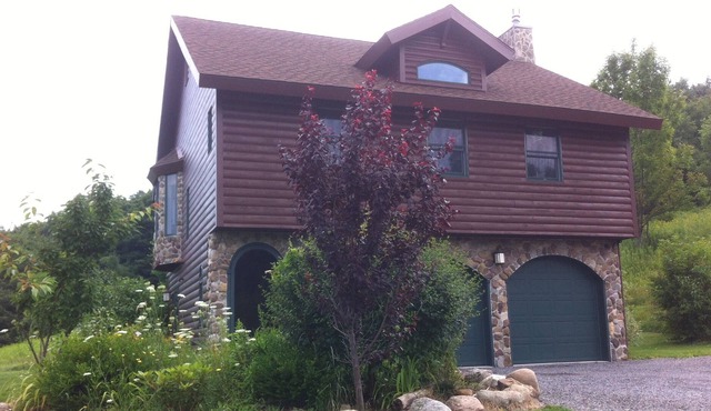 A magical Carriage house in rolling mountains, Near Finger Lakes