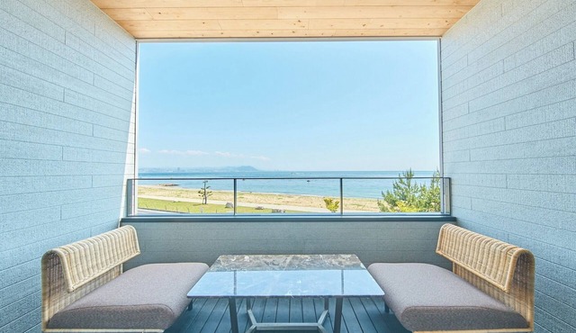 A rental villa located along the road facing the sea up to 5 people OK/Awaji Hyōgo