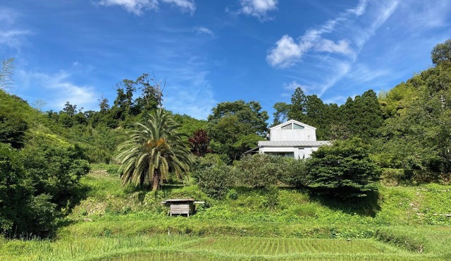 A space to enjoy Satoyama life/Kamo Shizuoka