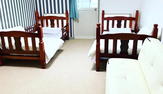 About 1 minute walk to the sea Simple and comfortable rooms/Shozu-gun Kagawa