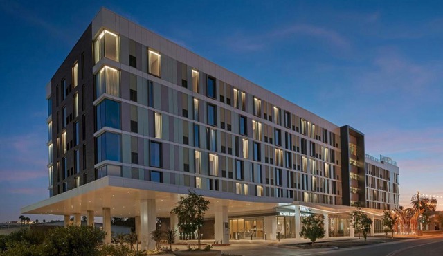 AC Hotel by Marriott Scottsdale Old Town