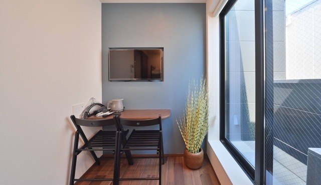 Accommodates 2 people 8 minutes walk from Hatsud/Shibuya-ku Tokyo