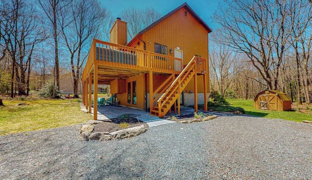 All-Season Hideaway with Deck, Views & Pool Access