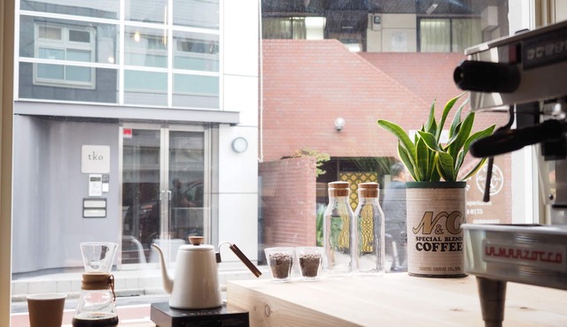 almond hostel & cafe Shibuya