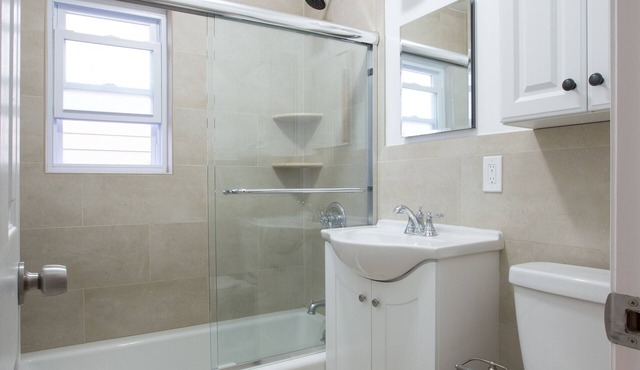 Amazing entire 1 bedroom apartment 10 minutes from Times Square