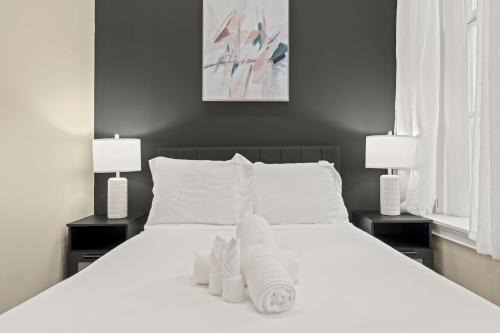 Apartmint at 113 Chestnut - Philadelphia