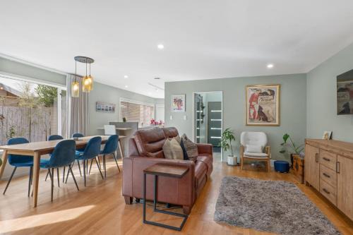 Arnold Street Coastal Retreat