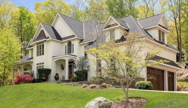Barger St · Stunning home just 60 mins away from NYC, sleeps 6