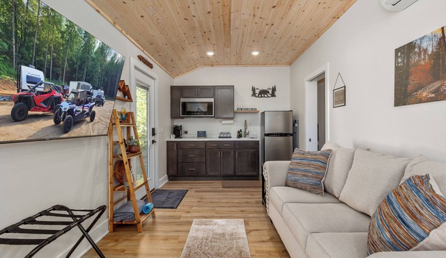 Base Camp | Bear Den Studio #3