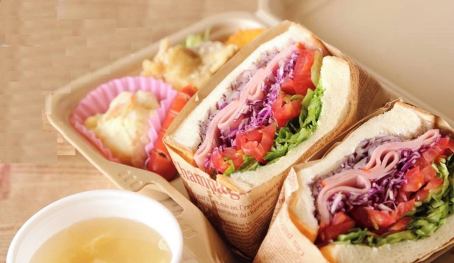 Basic plan 1st floor condominium 1LDK max 5 people light breakfast delivery included/Kunigami-gun Okinawa