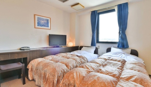 Basic Plan Room only Nonsmoking Twin Room/Suzuka Mie