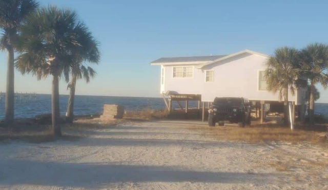 Bayfront Gulf Shores Retreat Near Beach Dolphin Views Sleeps 11
