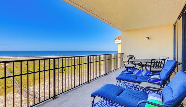 Beach Access & Views: Dauphin Island Condo