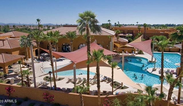 Beautiful Home - Inside PebbleCreek Golf Resort - Enjoy Amenities