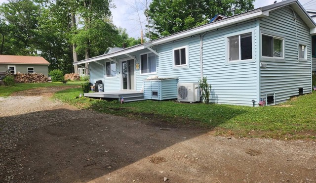 Beechwood Ave Cottage at Canadohta Lake