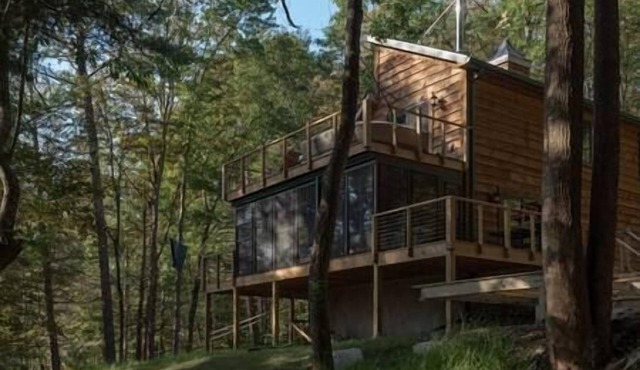 Brookmill Cabin